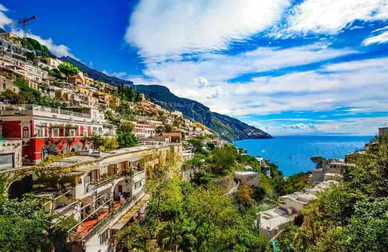 amalfi-coast- ( Best Road Trips)