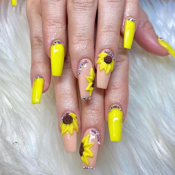 Yellow Nail Design Ideas