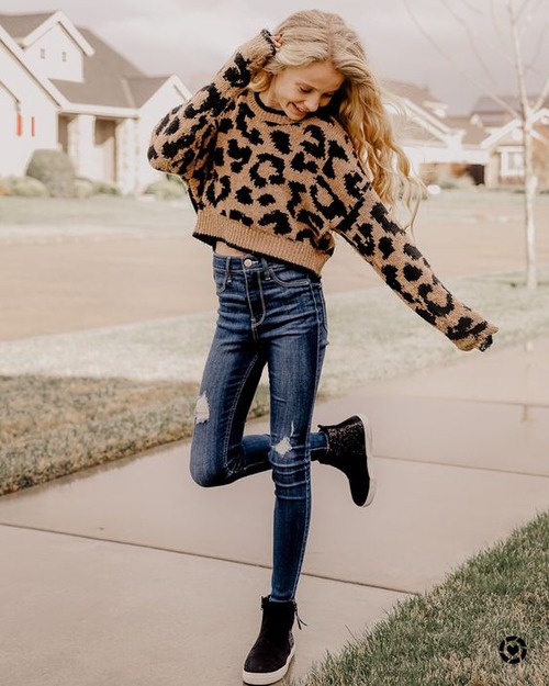 cheetah girls outfits - blue cheetah girl tracksuit