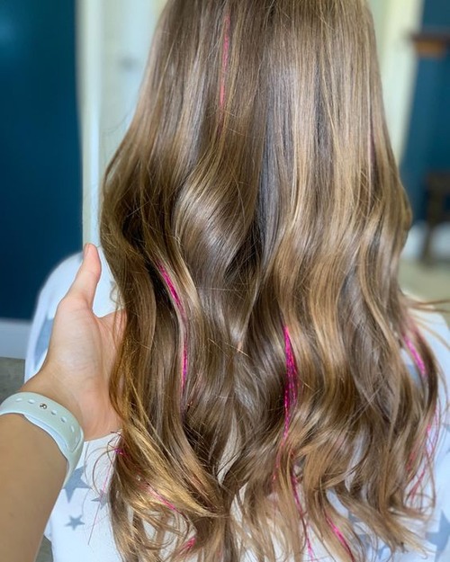 brown hair tinsel - pink tinsel in brown hair