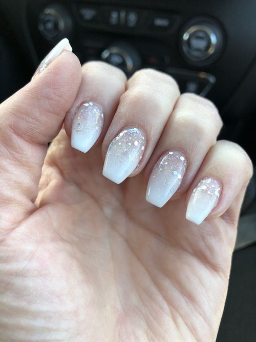 white sparkly christmas nails - white christmas nails