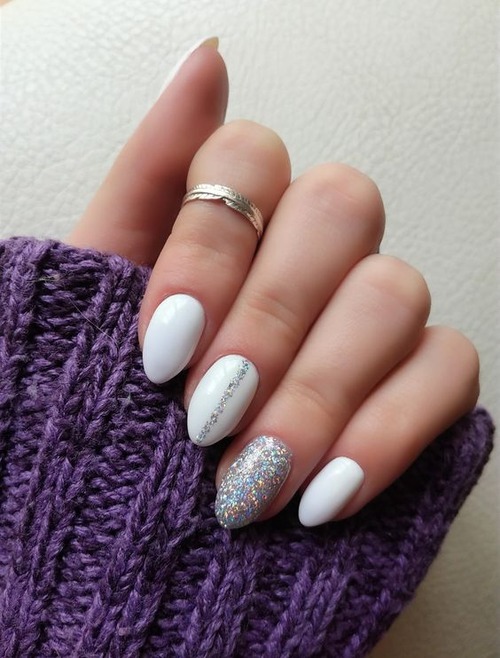 white sparkly christmas nails - white snowflake nails