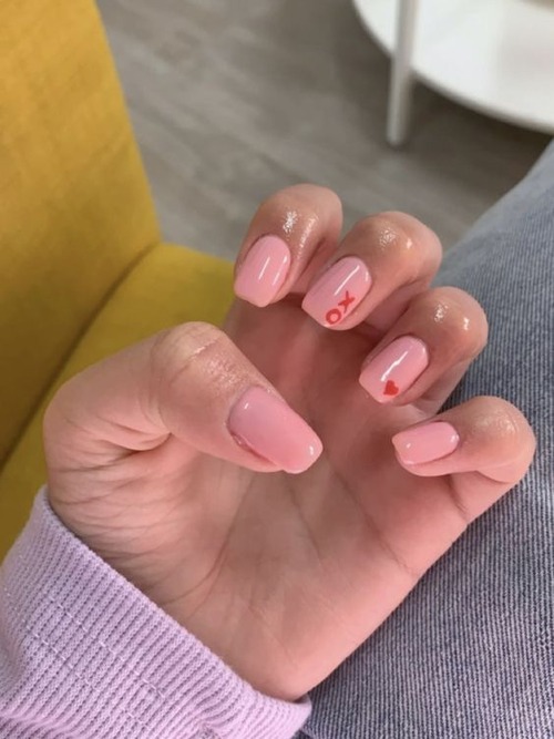 pink valentines day nails - pink ombre valentine's day nails