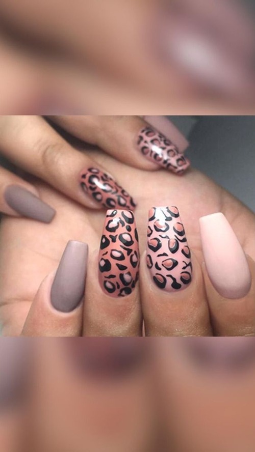 light pink cow print nails - what causes pink fingernails