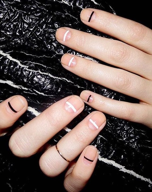 lines on nails design - black lines on nails design