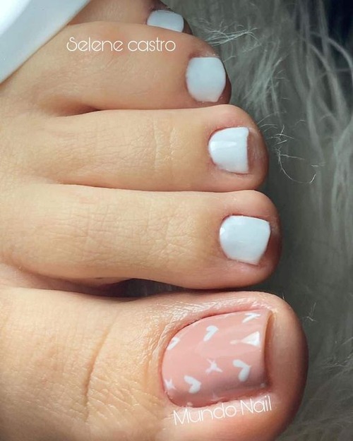 white acrylic toe nails - white acrylic toes with diamonds