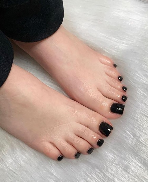 black french tip toes - black french tip acrylic nails toes