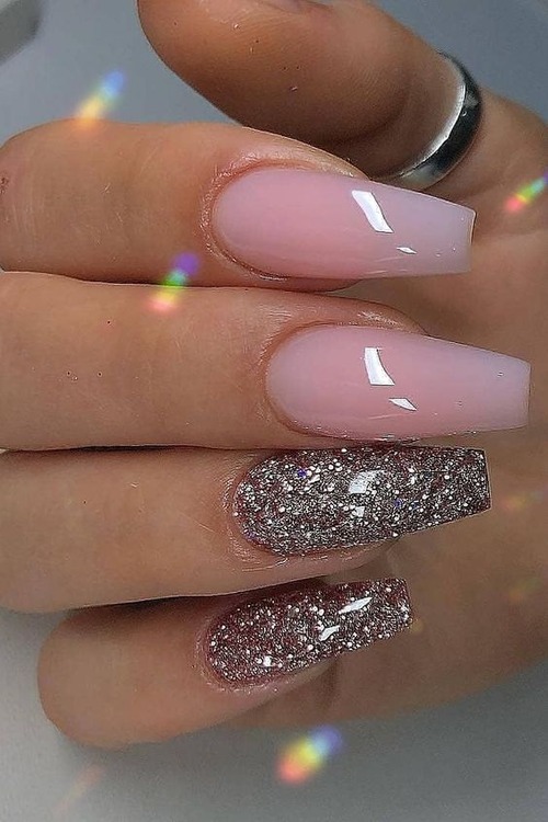 nude pink acrylic nails - light pink acrylic nails with design