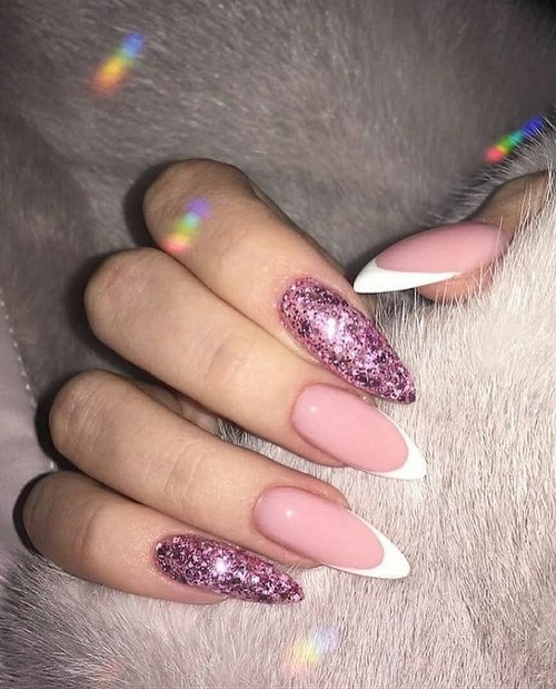 nude pink acrylic nails - light pink acrylic nails with glitter