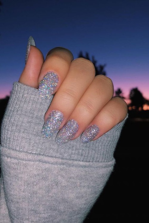 silver sparkly nails - white and silver sparkly nails