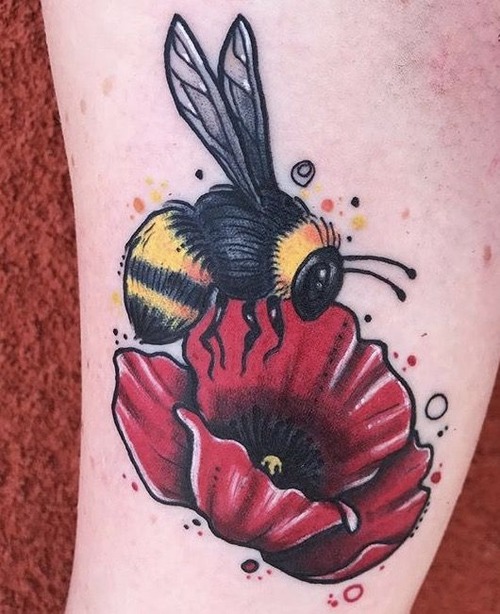 traditional bee tattoo - traditional bee tattoo female