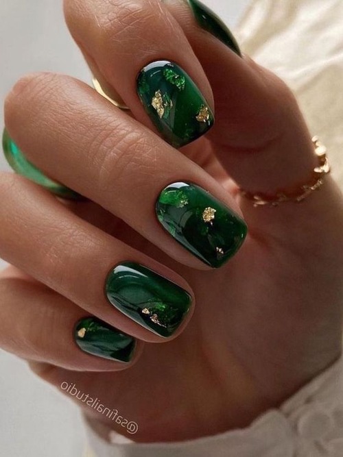 emerald green acrylic nails - Emerald green and gold nails short