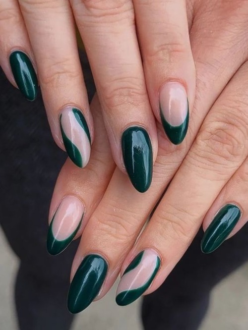 emerald green acrylic nails - Emerald green nails with glitter