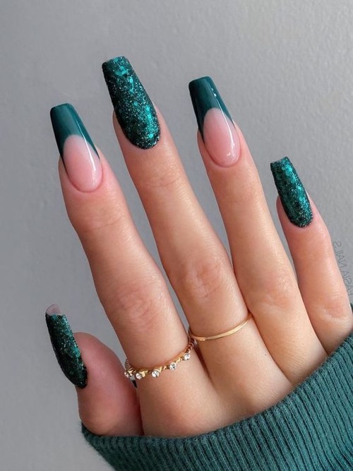 emerald green acrylic nails - emerald nails