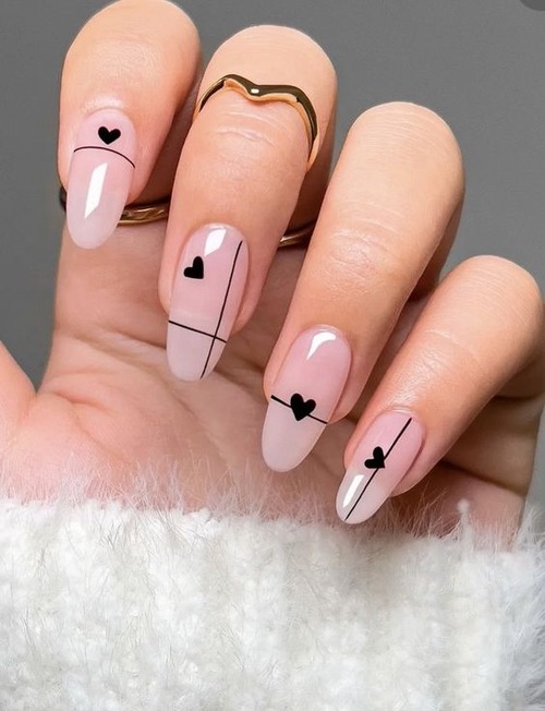 black heart nail designs - black nail designs