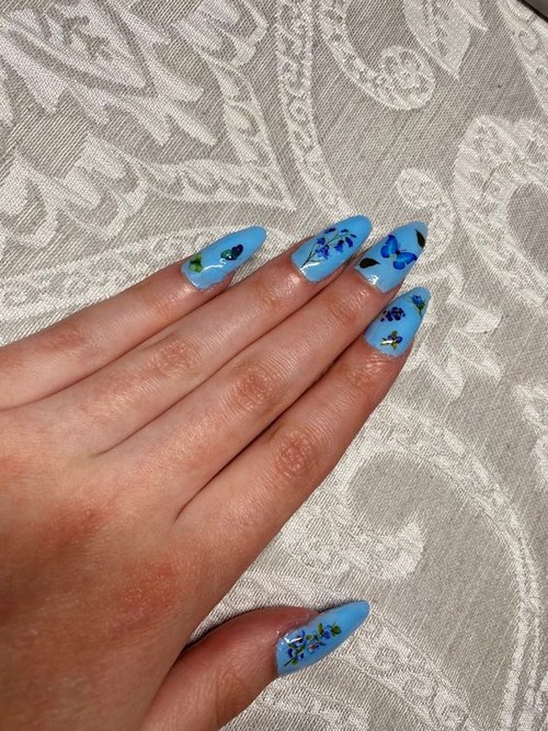 light blue butterfly nails - blue butterfly nail designs