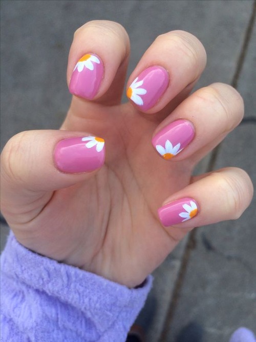 pink daisy nails - cute daisy nails