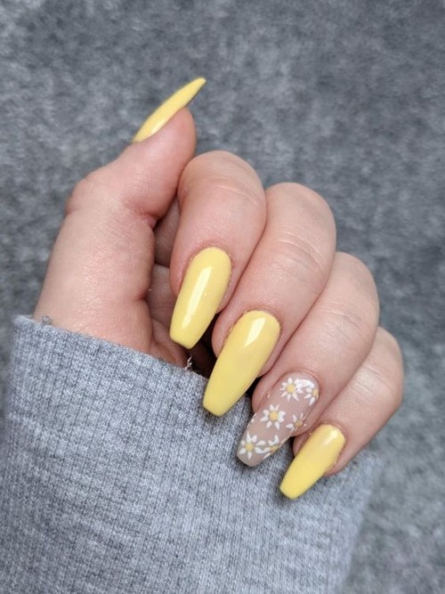 yellow daisy nails - yellow nails with flowers