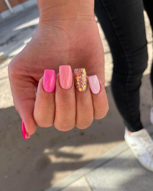 hot pink acrylic nails with glitter - hot pink nails with design