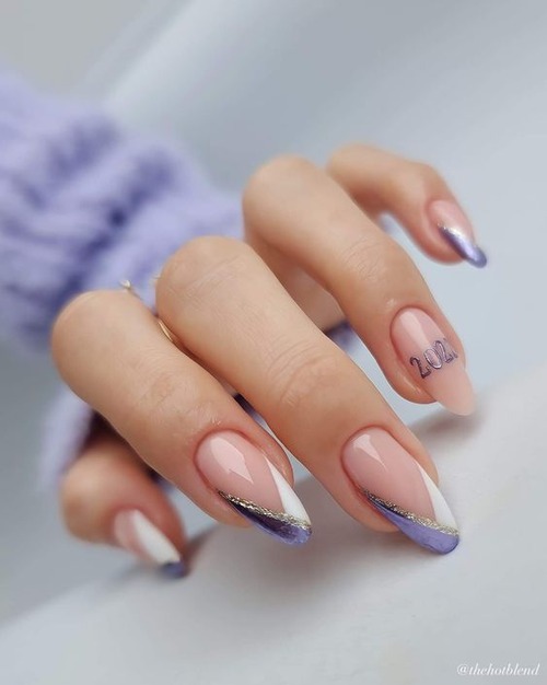 classy graduation nails - graduation nail designs