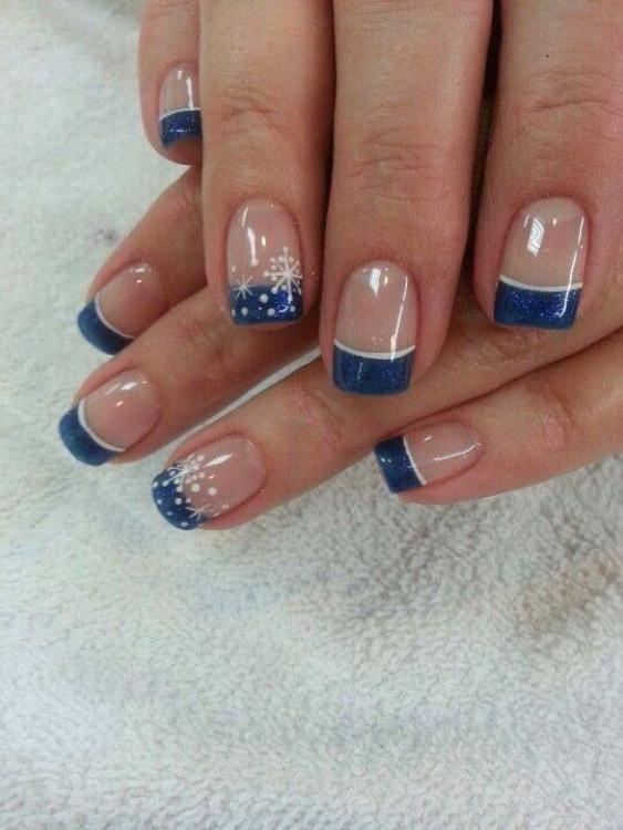 blue snowflake nail designs