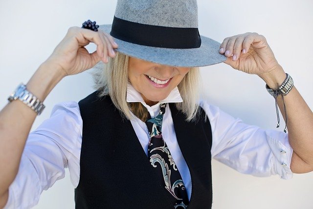 Blending Comfort with Professionalism in Business Apparel Business Apparel