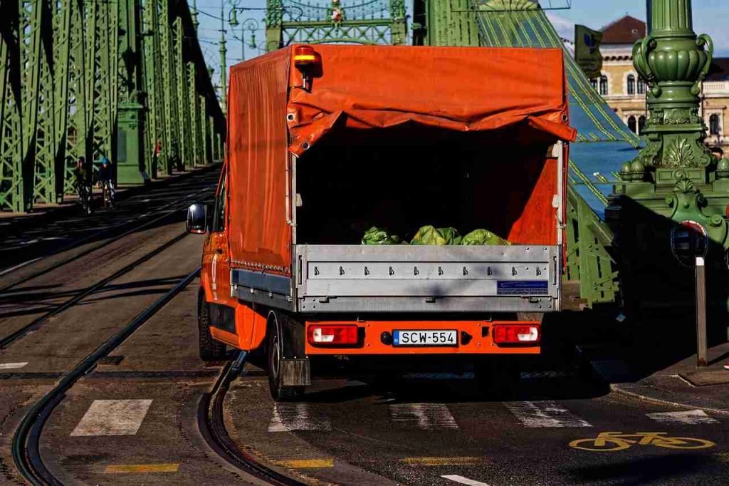 The Growing Problem of Delivery Truck Accidents on Brooklyn’s Bike Lanes Delivery Truck Accidents