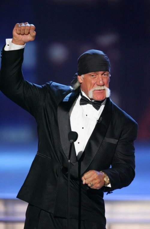 Hulk hogan Off the Stage